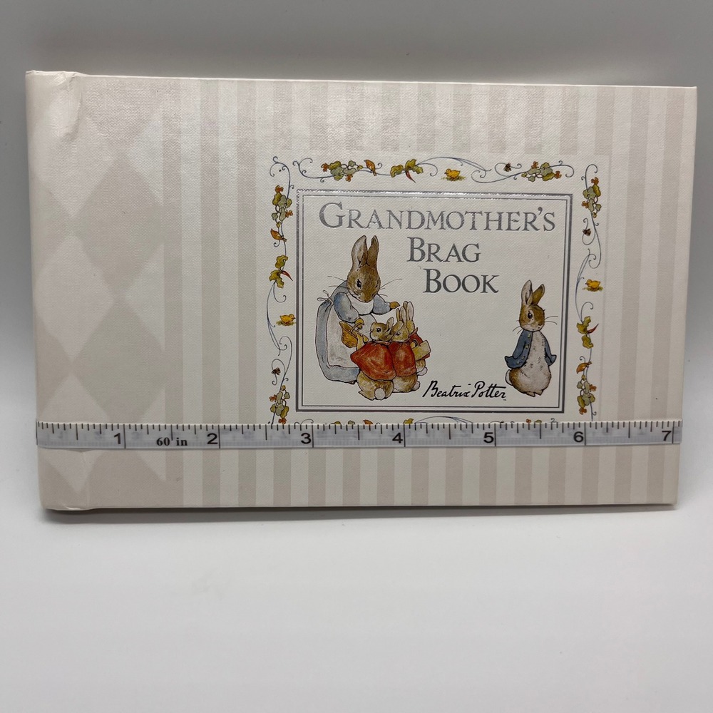 Beatrix Potter Photo Album‎ Grandmother Brag Book Peter Rabbit OS Cream Unisex